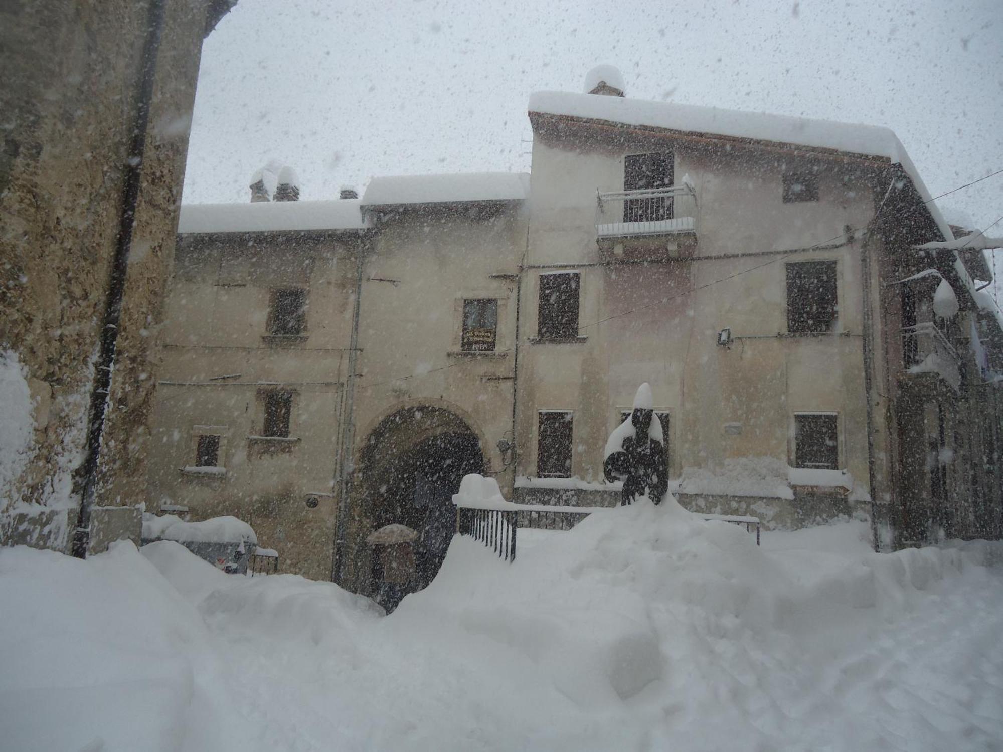 La Dimora Di D'Annunzio Bed & Breakfast Scanno Ngoại thất bức ảnh