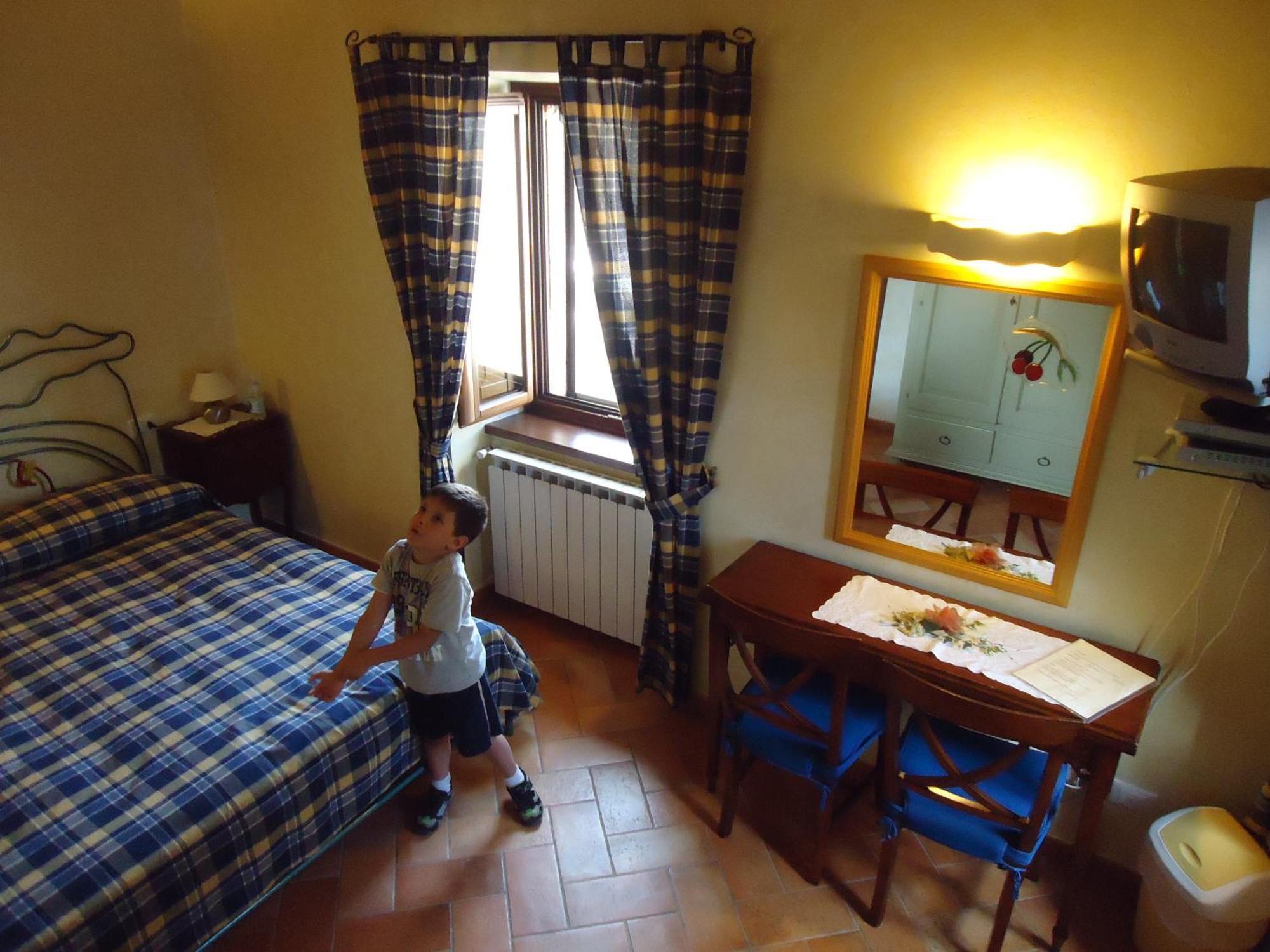 La Dimora Di D'Annunzio Bed & Breakfast Scanno Phòng bức ảnh