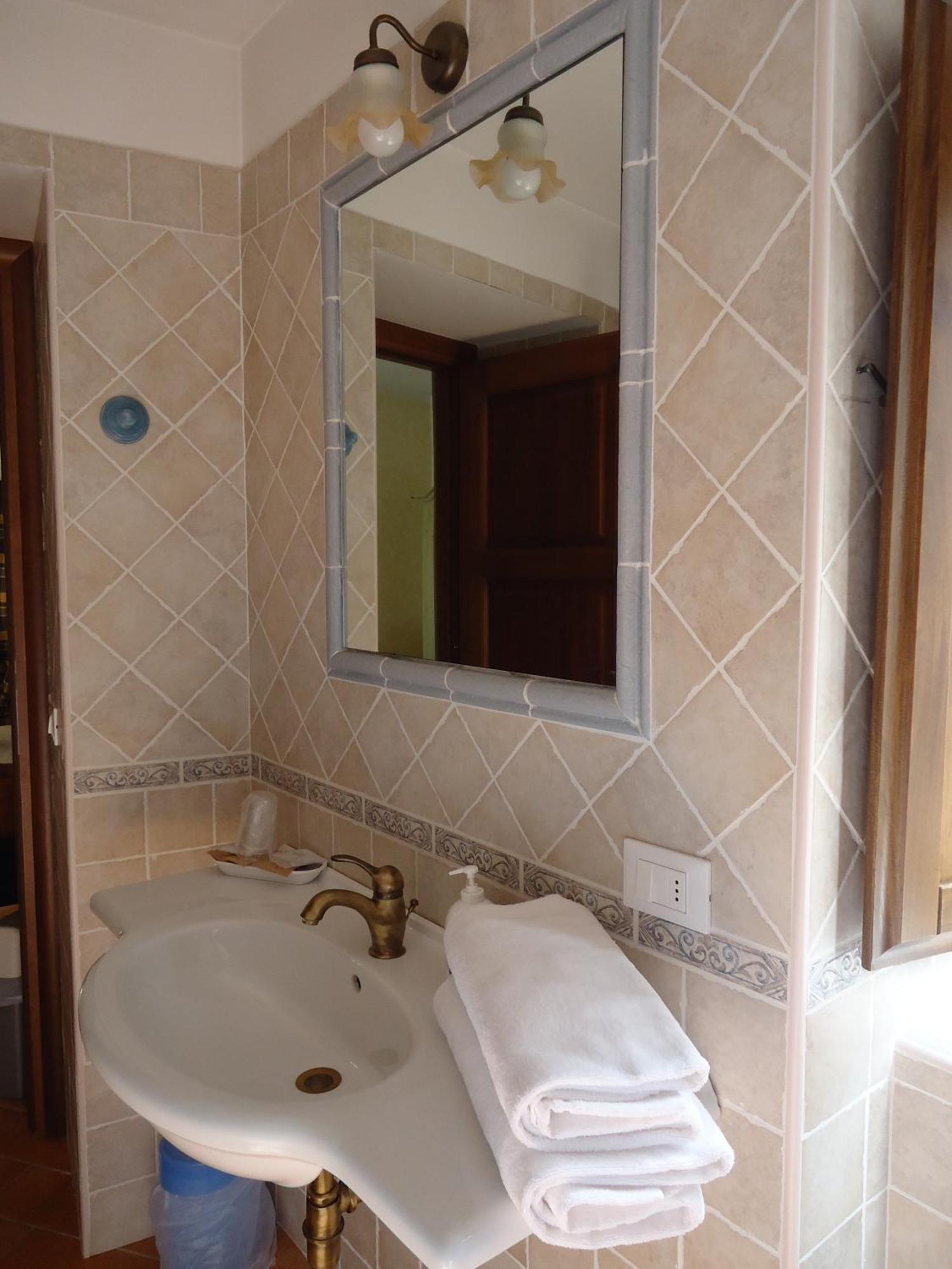 La Dimora Di D'Annunzio Bed & Breakfast Scanno Phòng bức ảnh